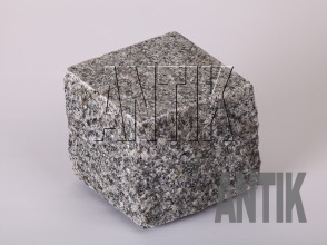 Брусчатка гранит пилено-колотая Танское (Tansky) 100x100x100